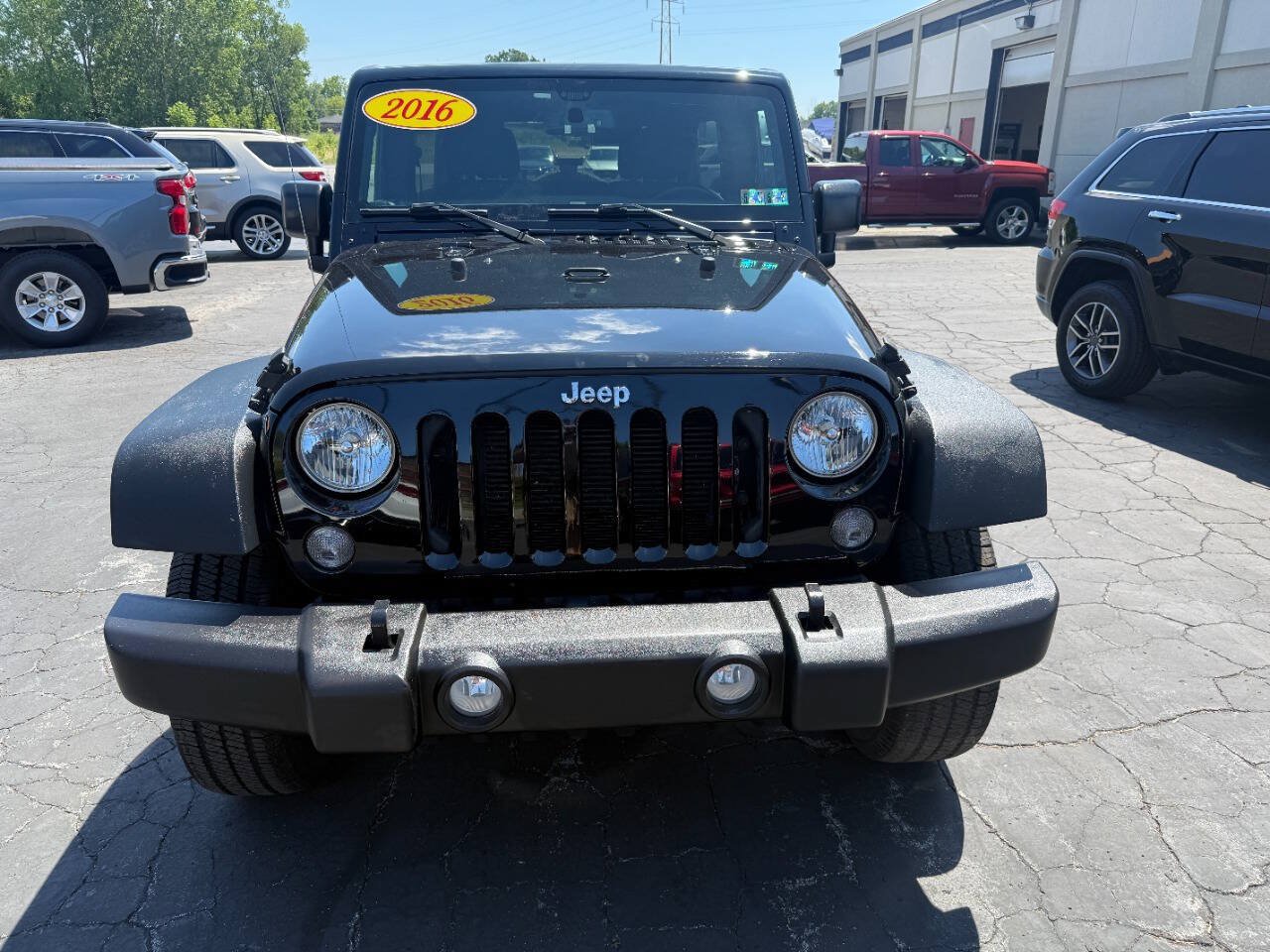 Used 2016 Jeep Wrangler Unlimited Sport w/ Quick Order Package 24S AWD/4WD image 2