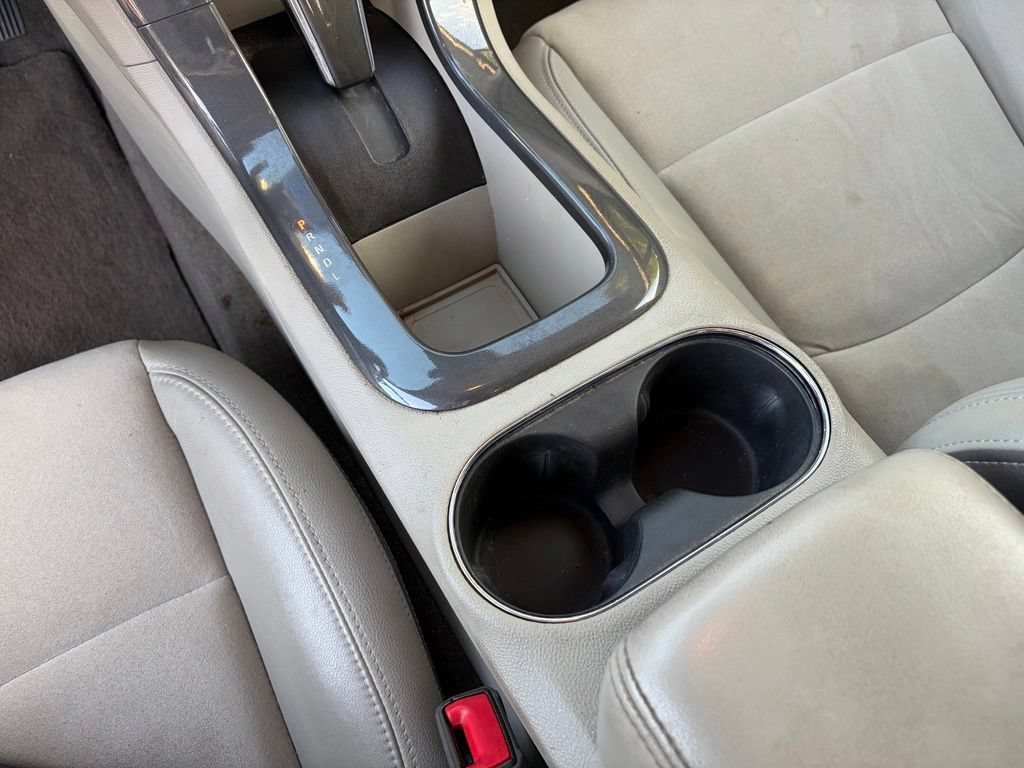 Used 2014 Chevrolet Volt Premium w/ Premium Trim Package FWD image 20