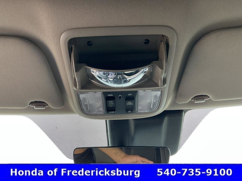 Used 2018 Honda Odyssey EX-L image 43