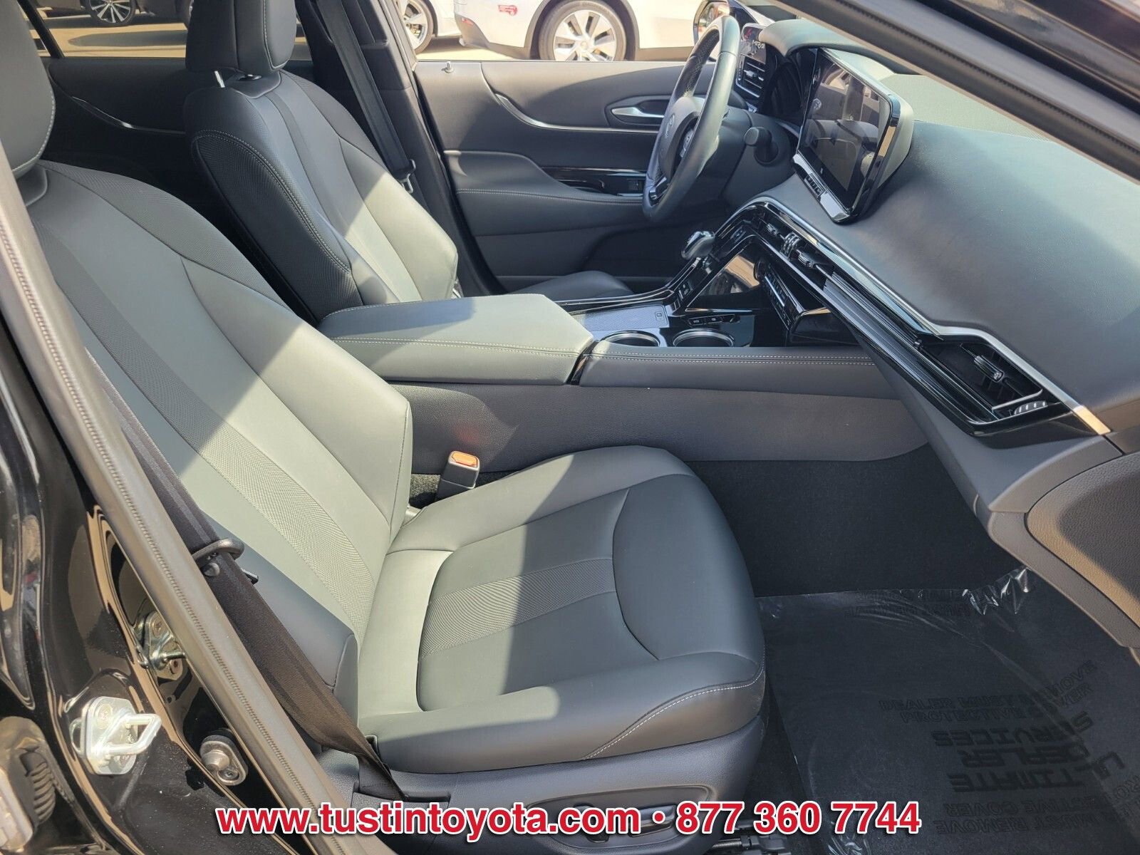 Used 2023 Toyota Mirai w/ Advanced Technology Package RWD image 15