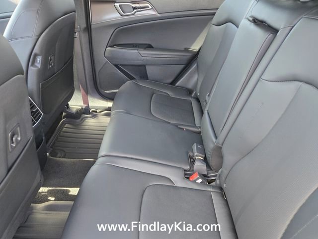 New 2026 Kia Sportage EX w/ EX Panorama Roof Package FWD image 11