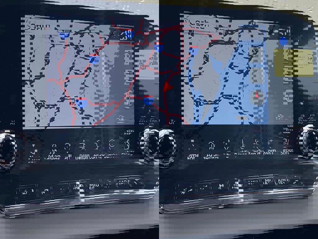 New 2025 Mitsubishi Outlander SEL image 9