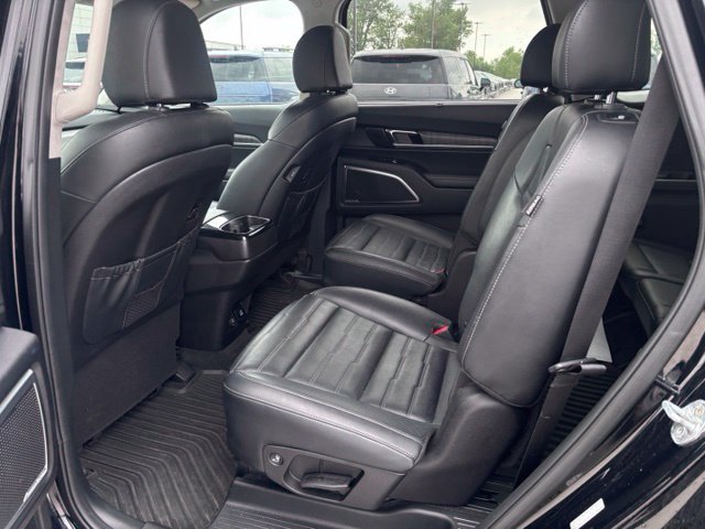Used 2023 Kia Telluride SX Prestige AWD/4WD image 42