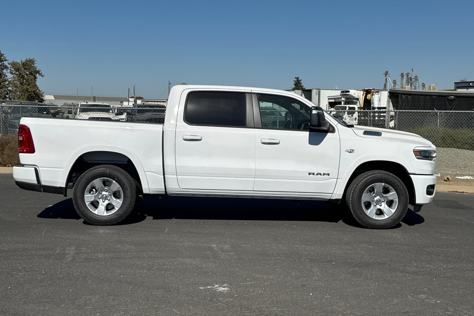 New 2027 RAM 1500 Big Horn AWD/4WD image 2
