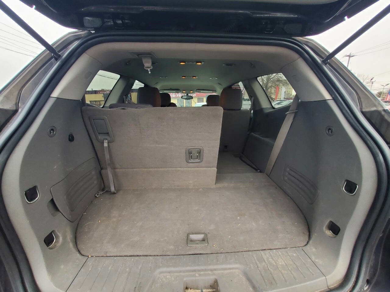 Used 2014 Chevrolet Traverse LS FWD image 25