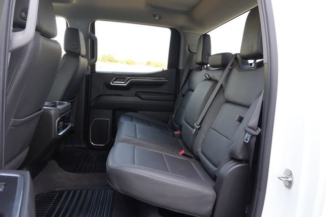 Used 2023 Chevrolet Silverado 1500 LTZ AWD/4WD image 25