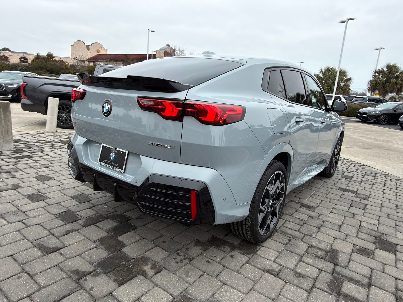 New 2026 BMW X2 xDrive28i w/ Technology Package AWD/4WD image 9