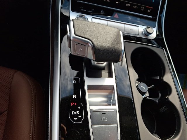 New 2027 Audi Q8 Premium Plus AWD/4WD image 11