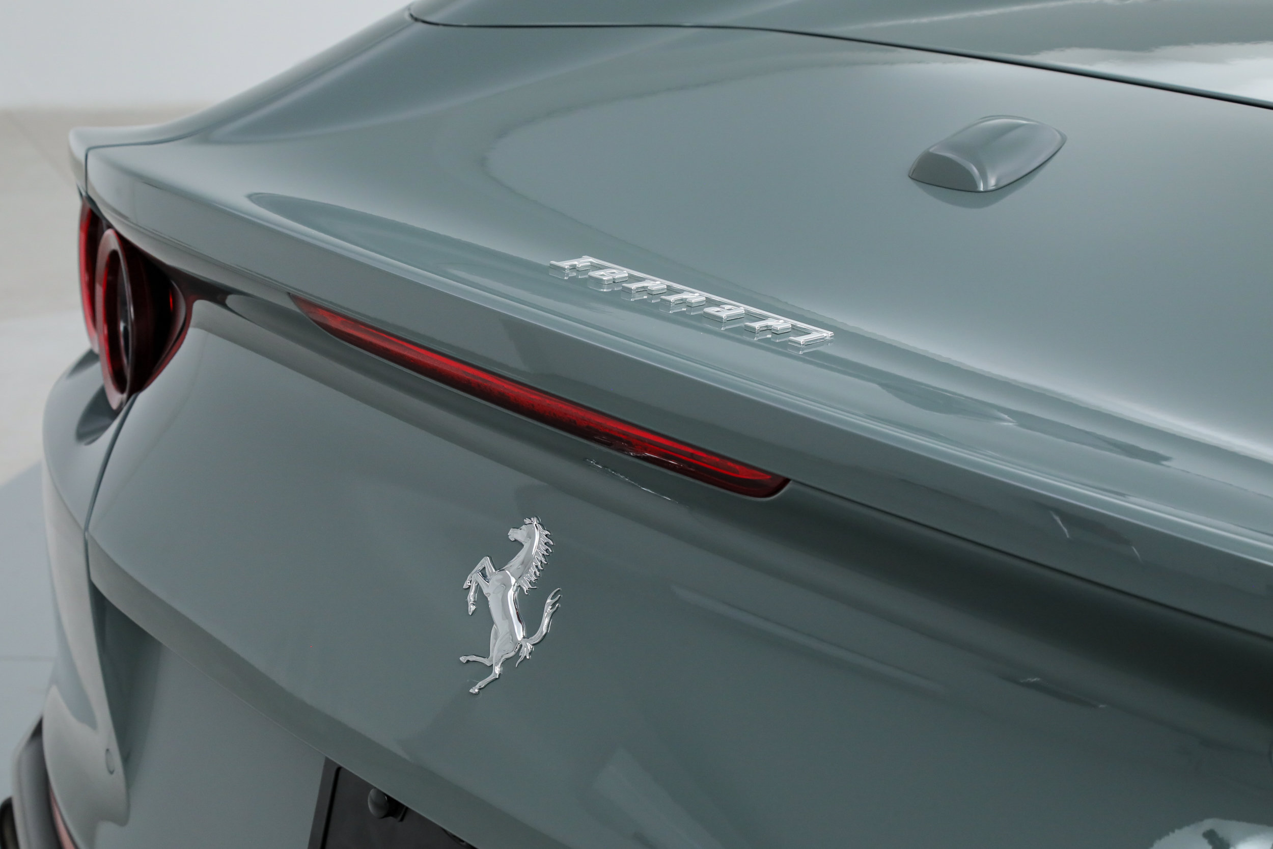 Certified 2022 Ferrari 812 GTS RWD image 23