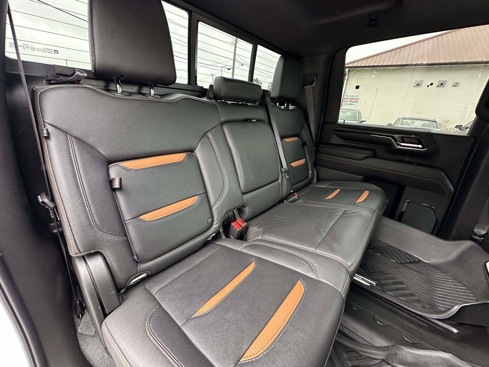 Used 2024 GMC Sierra 2500 AT4 w/ AT4 Premium Plus Package AWD/4WD image 29