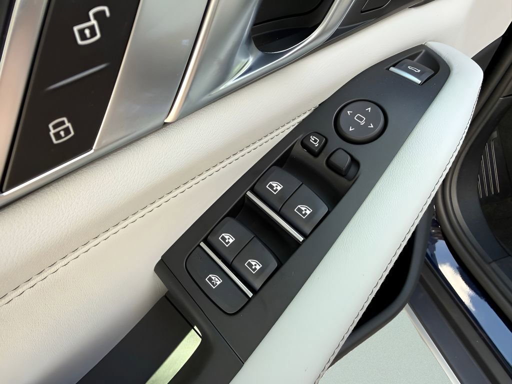 New 2026 BMW X5 xDrive40i image 13