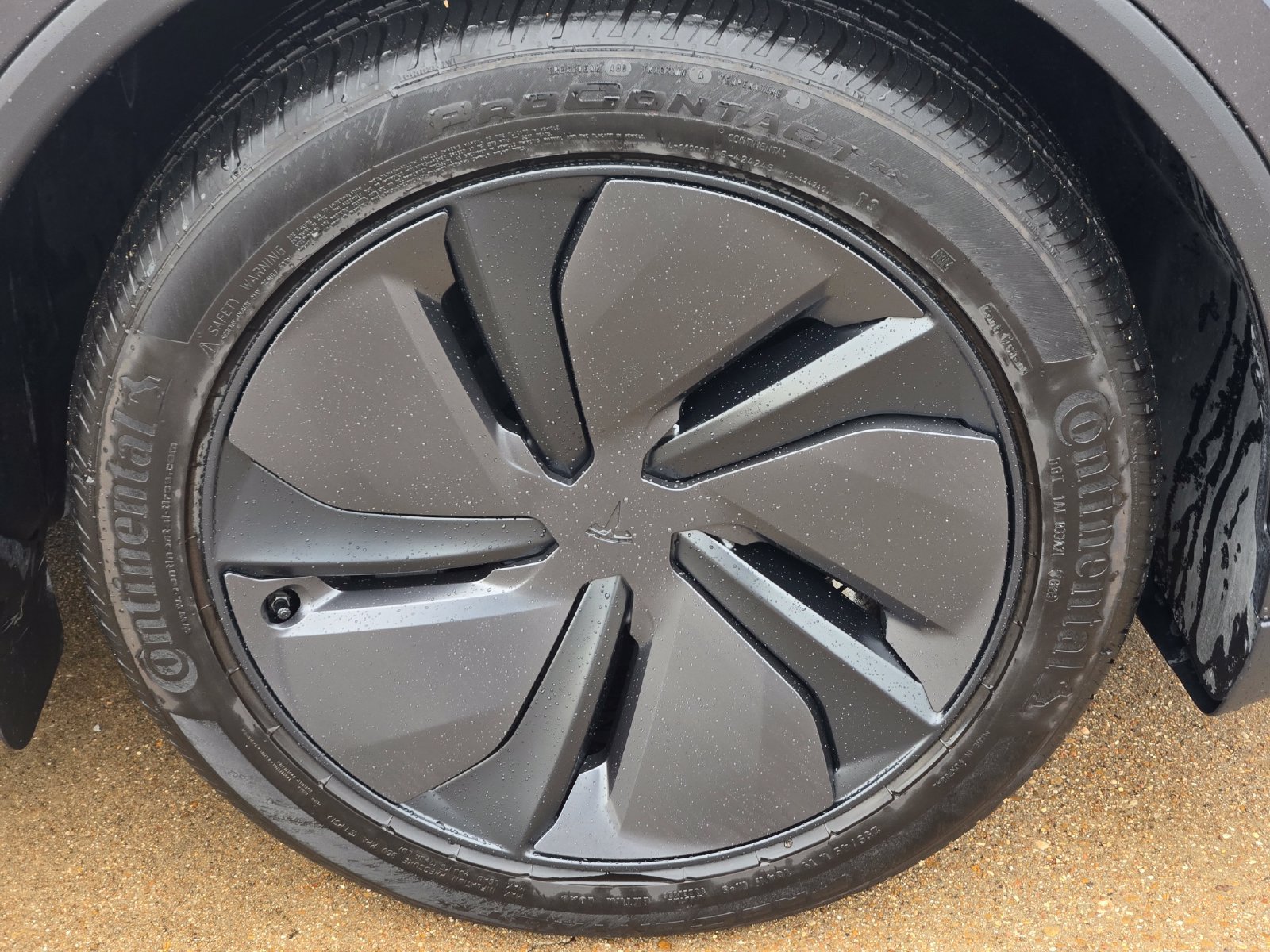 Used 2026 Tesla Model Y AWD image 7