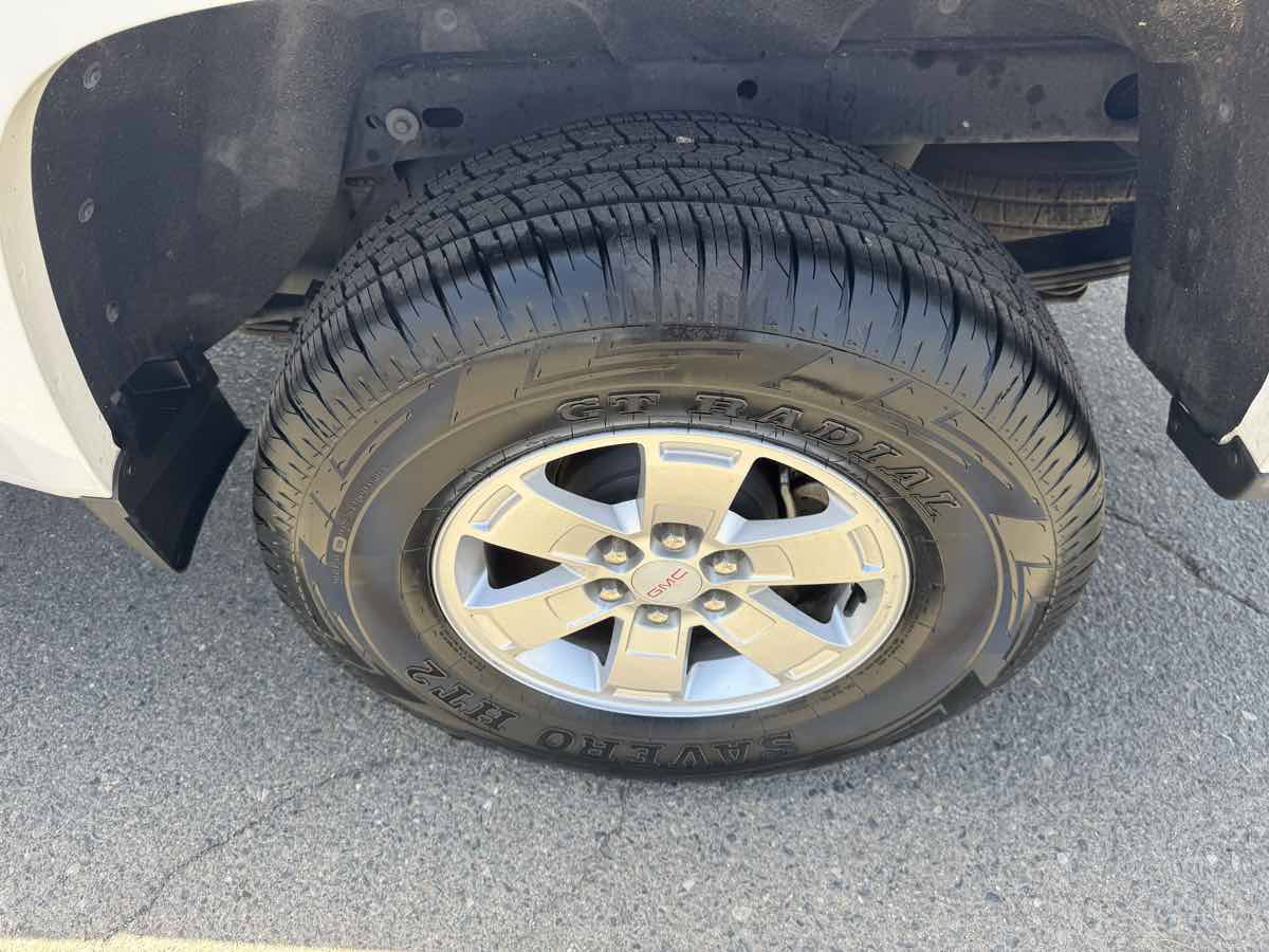 Used 2018 GMC Canyon W/T w/ Convenience Package RWD image 30