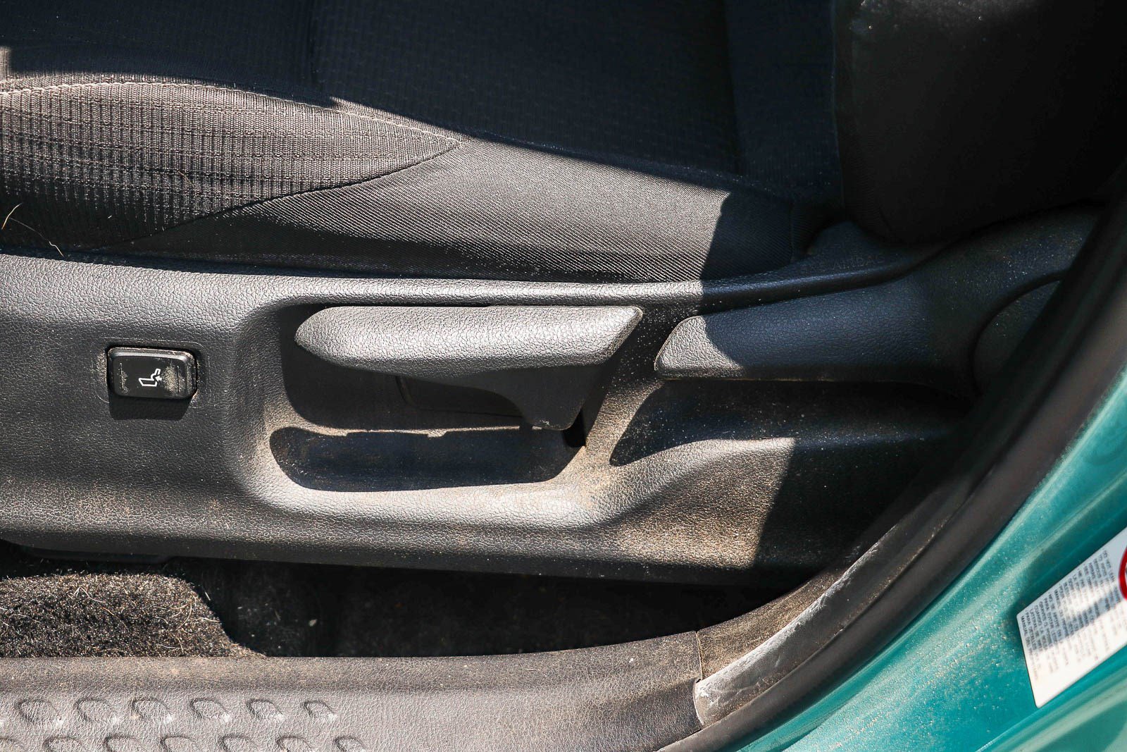 Certified 2018 Toyota C-HR XLE FWD image 20