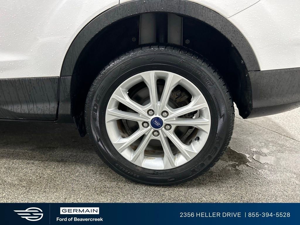 Used 2018 Ford Escape SE w/ Ford Safe & Smart Package AWD/4WD image 13