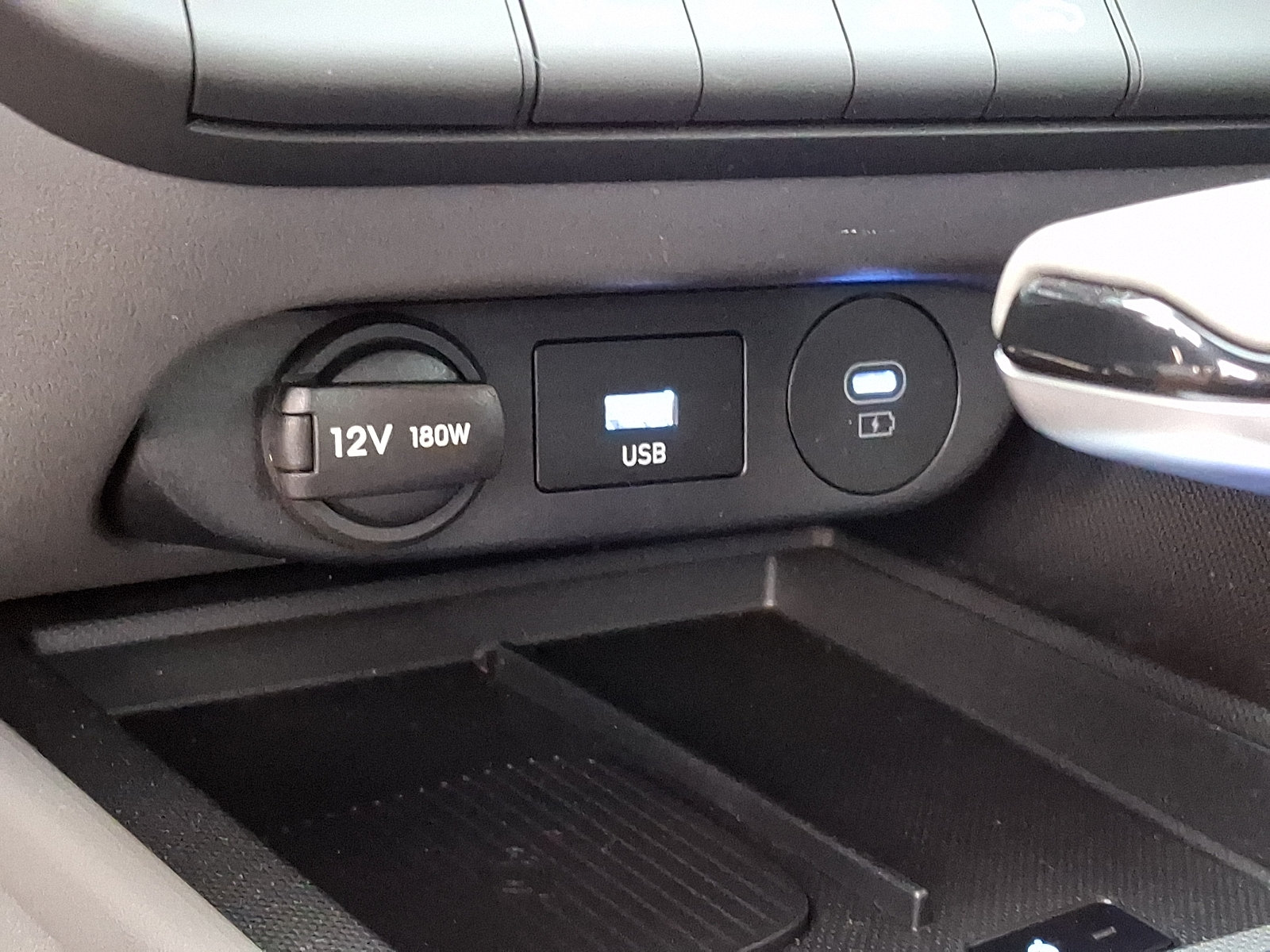 Used 2026 Hyundai Elantra Sport FWD image 16