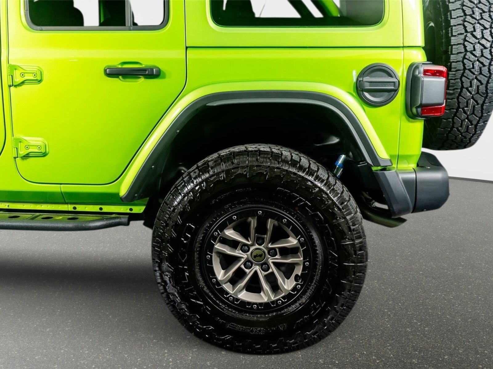 Used 2025 Jeep Wrangler Unlimited Rubicon 392 image 17