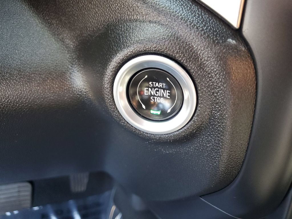 Used 2022 Chevrolet Silverado 1500 LT RWD image 16