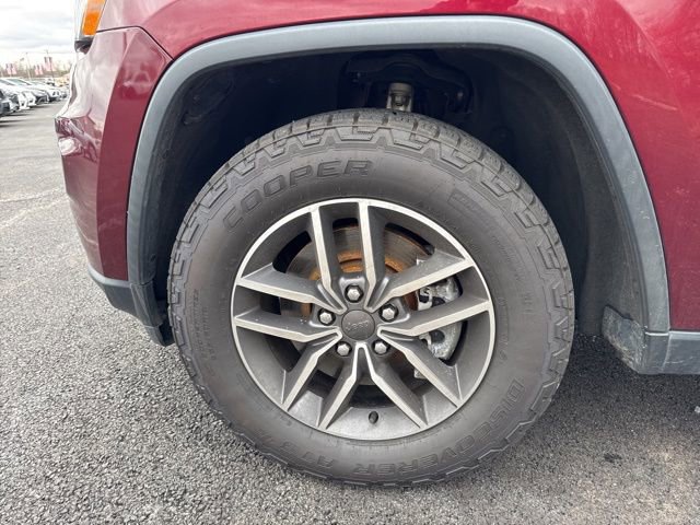 Used 2021 Jeep Grand Cherokee Limited w/ Trailer Tow Group IV image 10