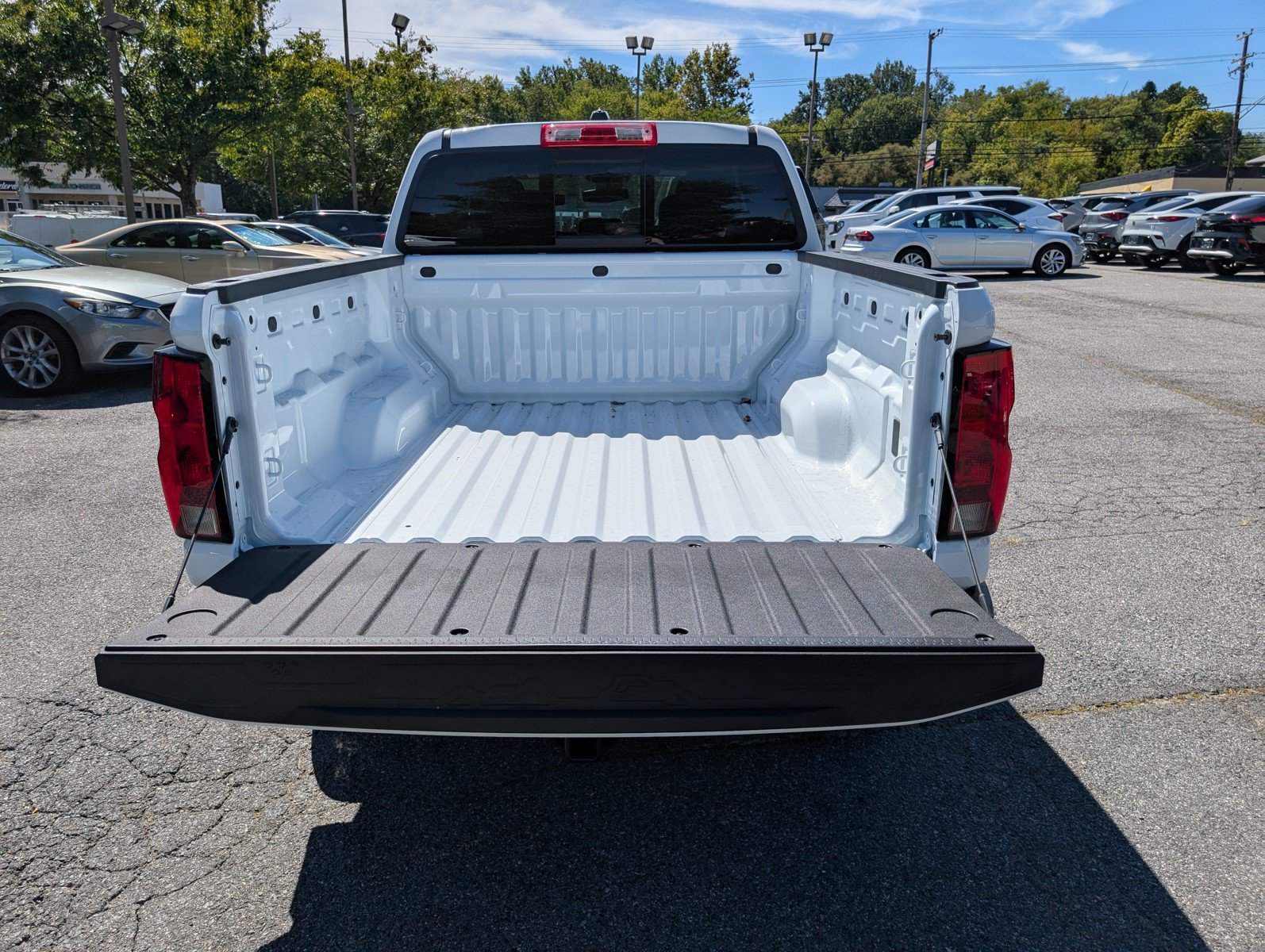 New 2026 Chevrolet Colorado W/T w/ WT Custom Package RWD image 8