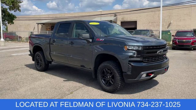 Used 2021 Chevrolet Silverado 1500 LT Trail Boss w/ Convenience Package II AWD/4WD image 2
