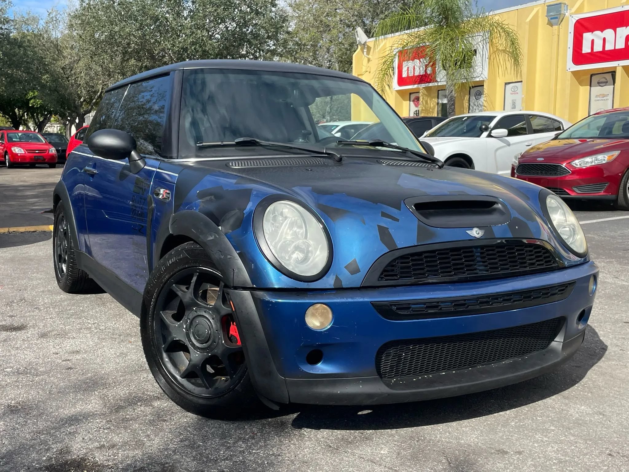 Used 2006 MINI Cooper S FWD image 2