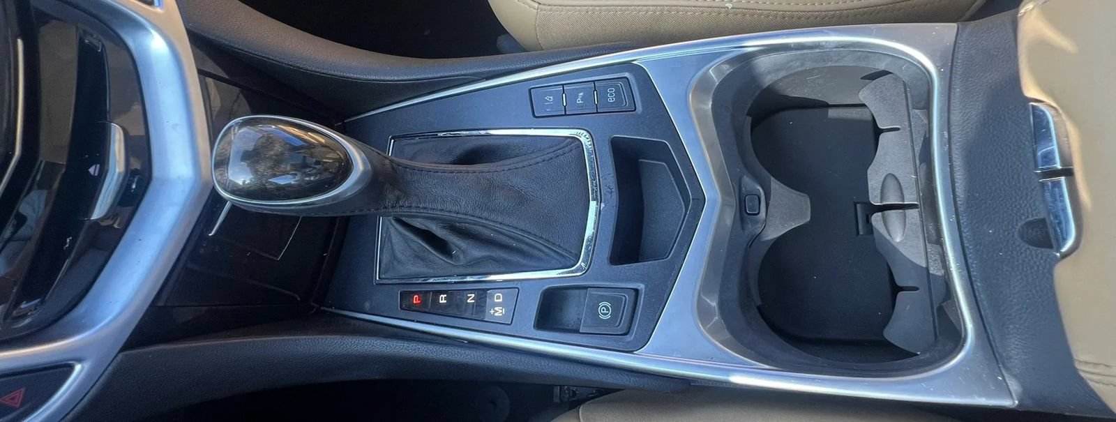 Used 2015 Cadillac SRX Performance w/ Driver Awareness Package FWD image 25