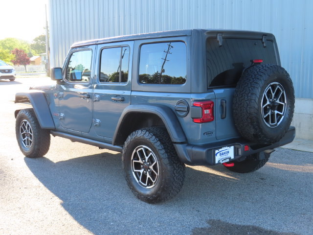 Used 2026 Jeep Wrangler Unlimited Rubicon AWD/4WD image 9