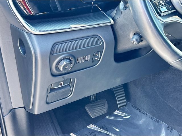 Used 2024 Jeep Grand Wagoneer L Series II w/ Quick Order Packagew 28T AWD/4WD image 7
