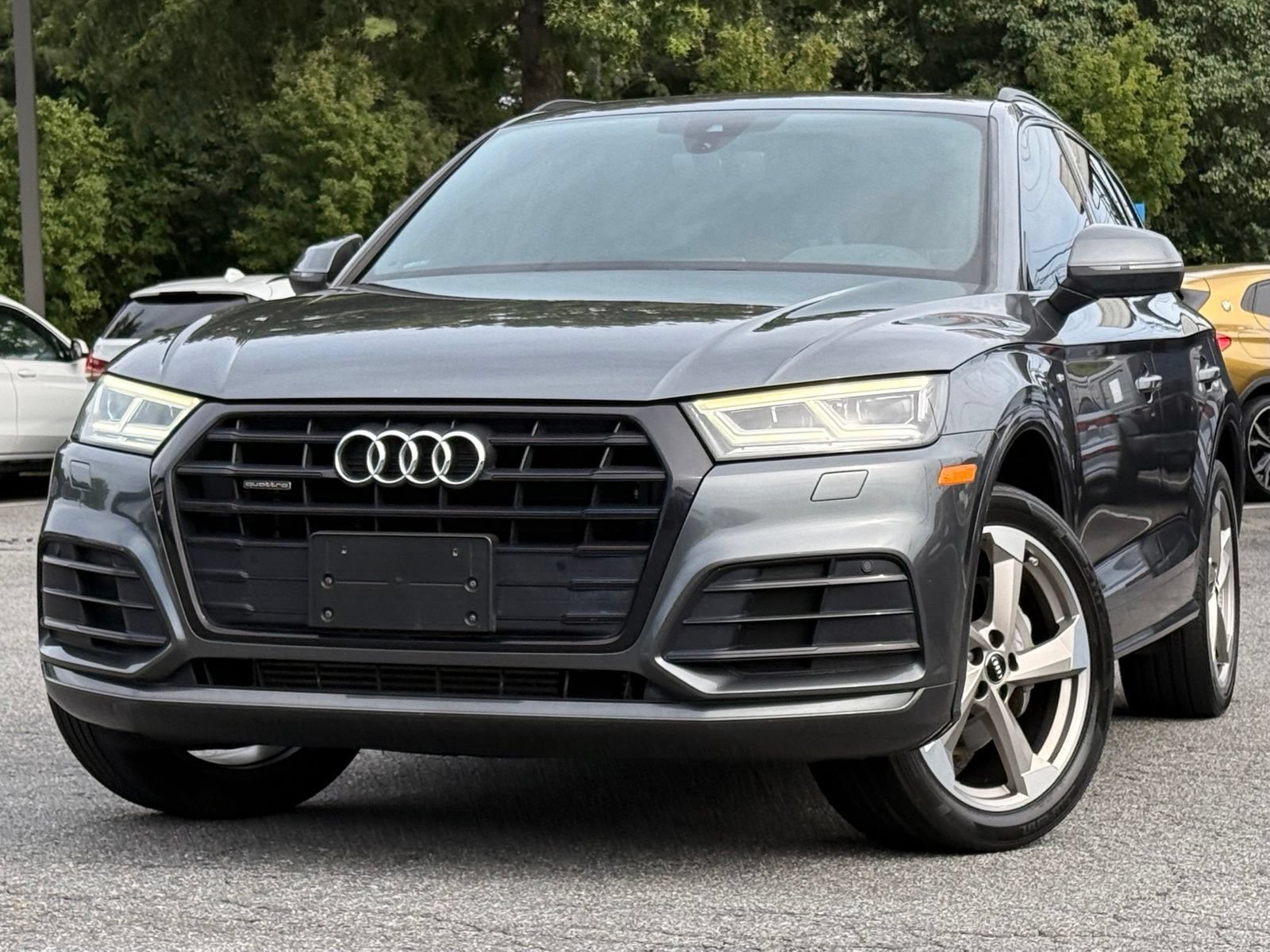 Used 2020 Audi Q5 2.0T Titanium Premium Plus w/ Premium Plus Package AWD/4WD image 1