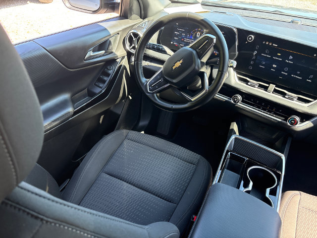 Used 2025 Chevrolet Equinox LT AWD/4WD image 20