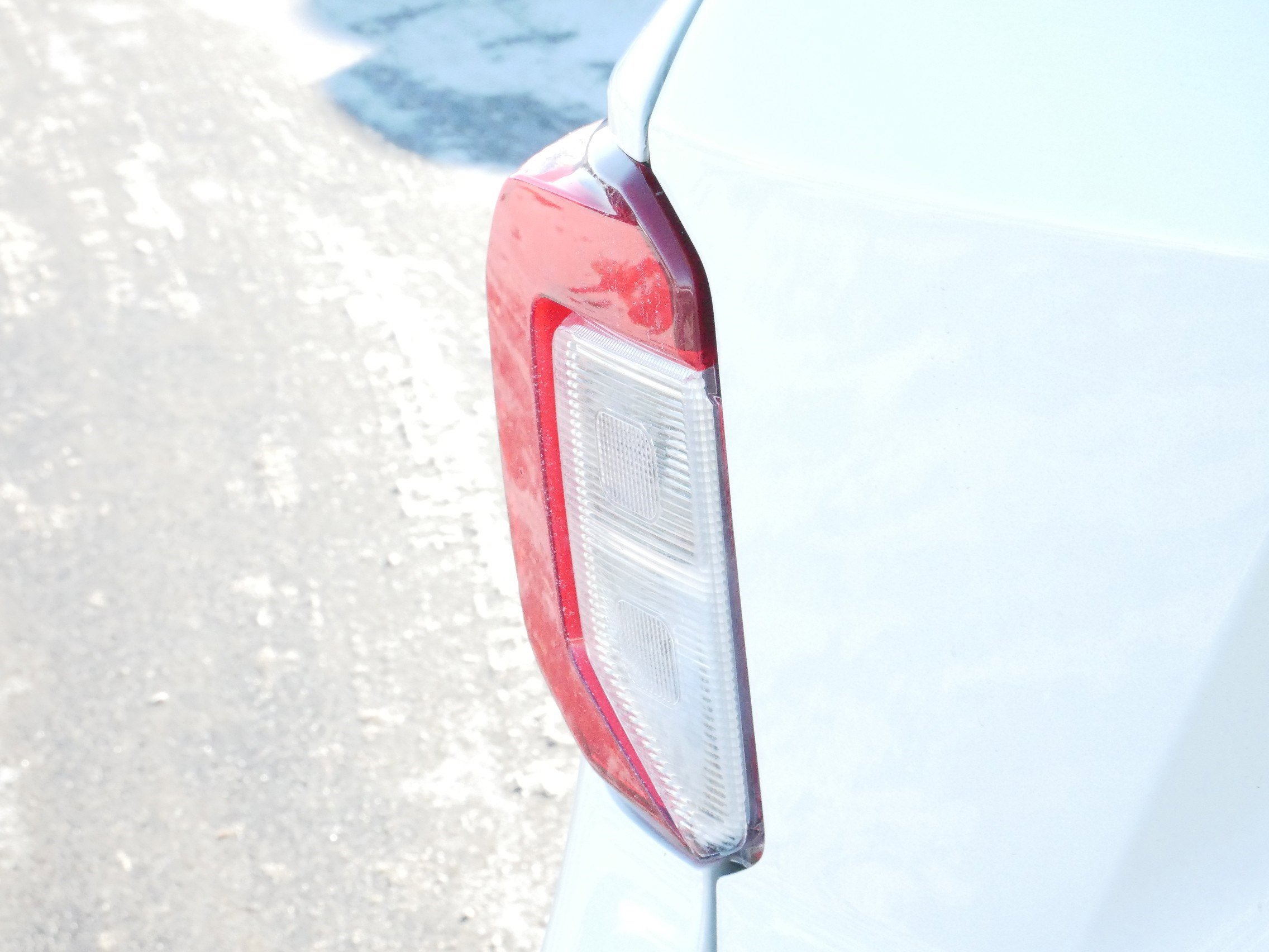 Used 2020 Ford Explorer XLT w/ Equipment Group 202A image 17