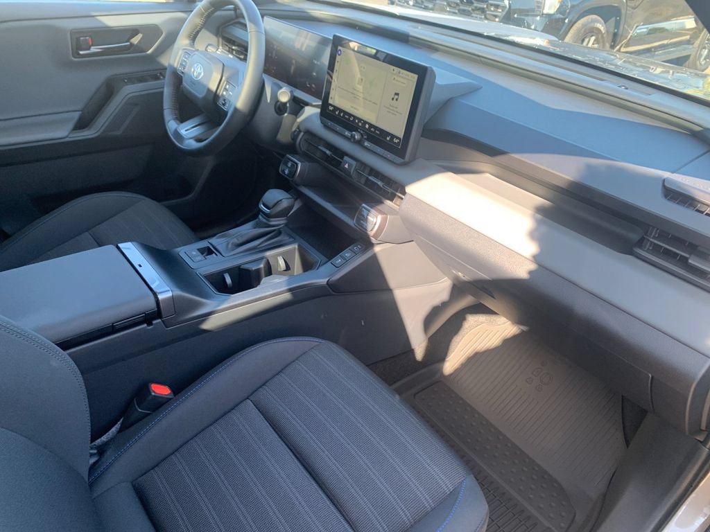 New 2026 Toyota RAV4 SE w/ Convenience Package AWD/4WD image 17