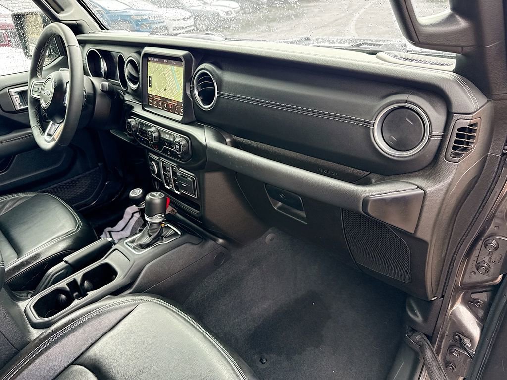 Used 2023 Jeep Wrangler Unlimited Sahara w/ Cold Weather Group image 33