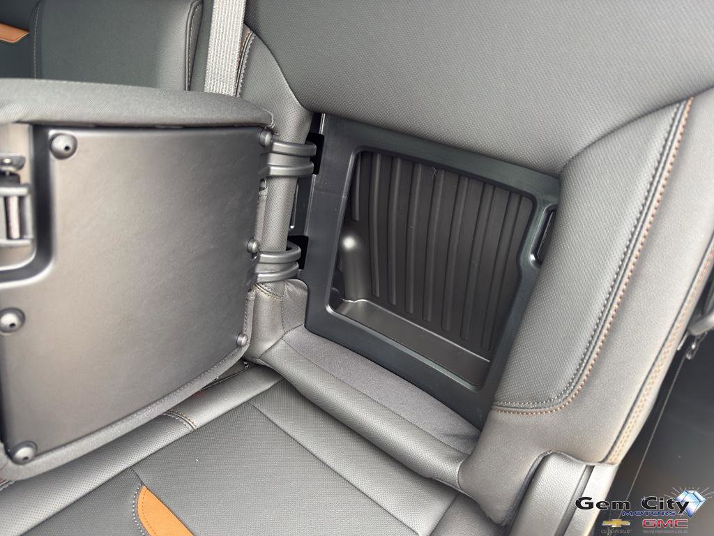 New 2026 GMC Sierra 3500 AT4 w/ AT4 Premium Plus Package image 11