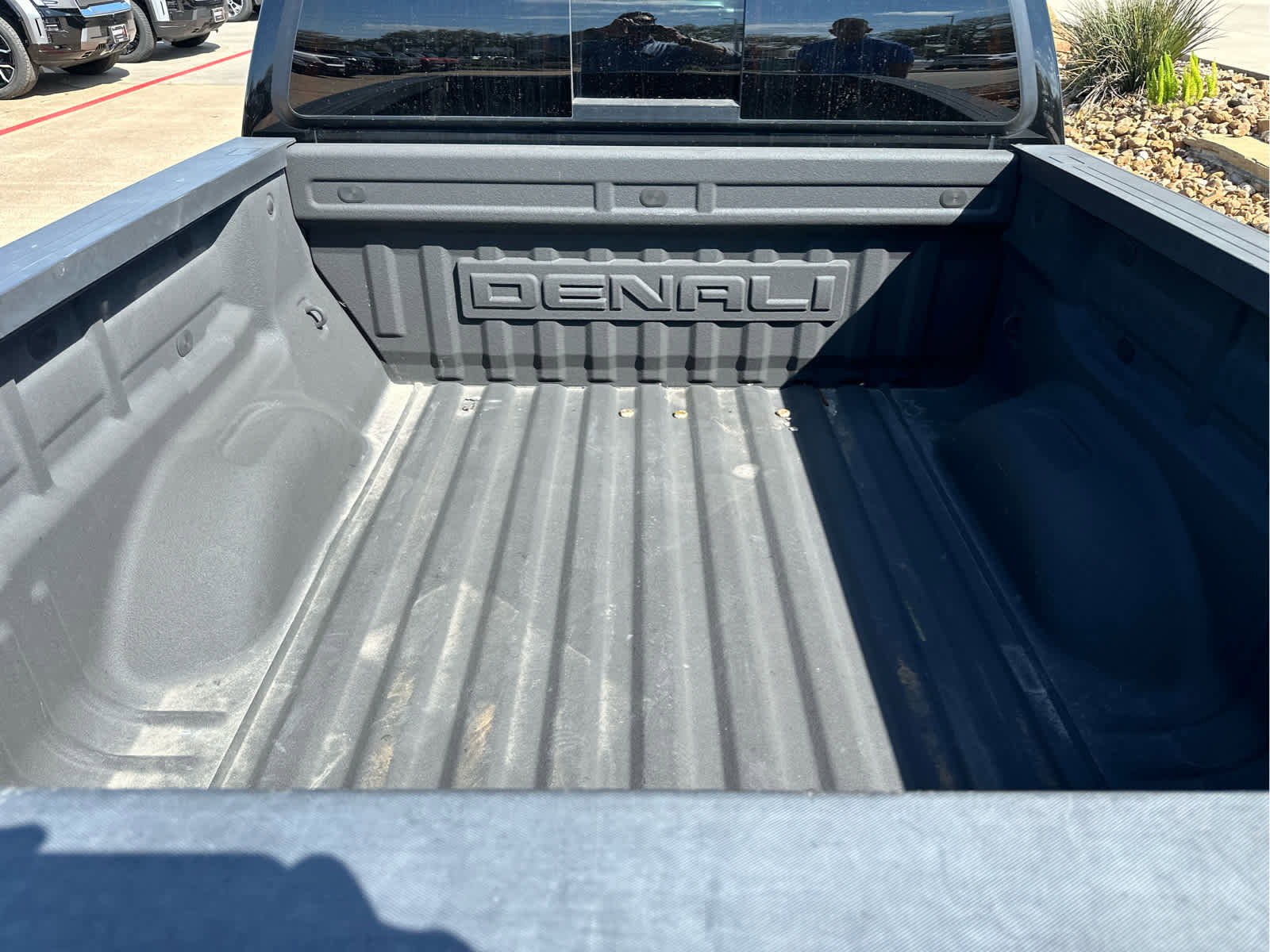 Used 2019 GMC Canyon Denali image 5