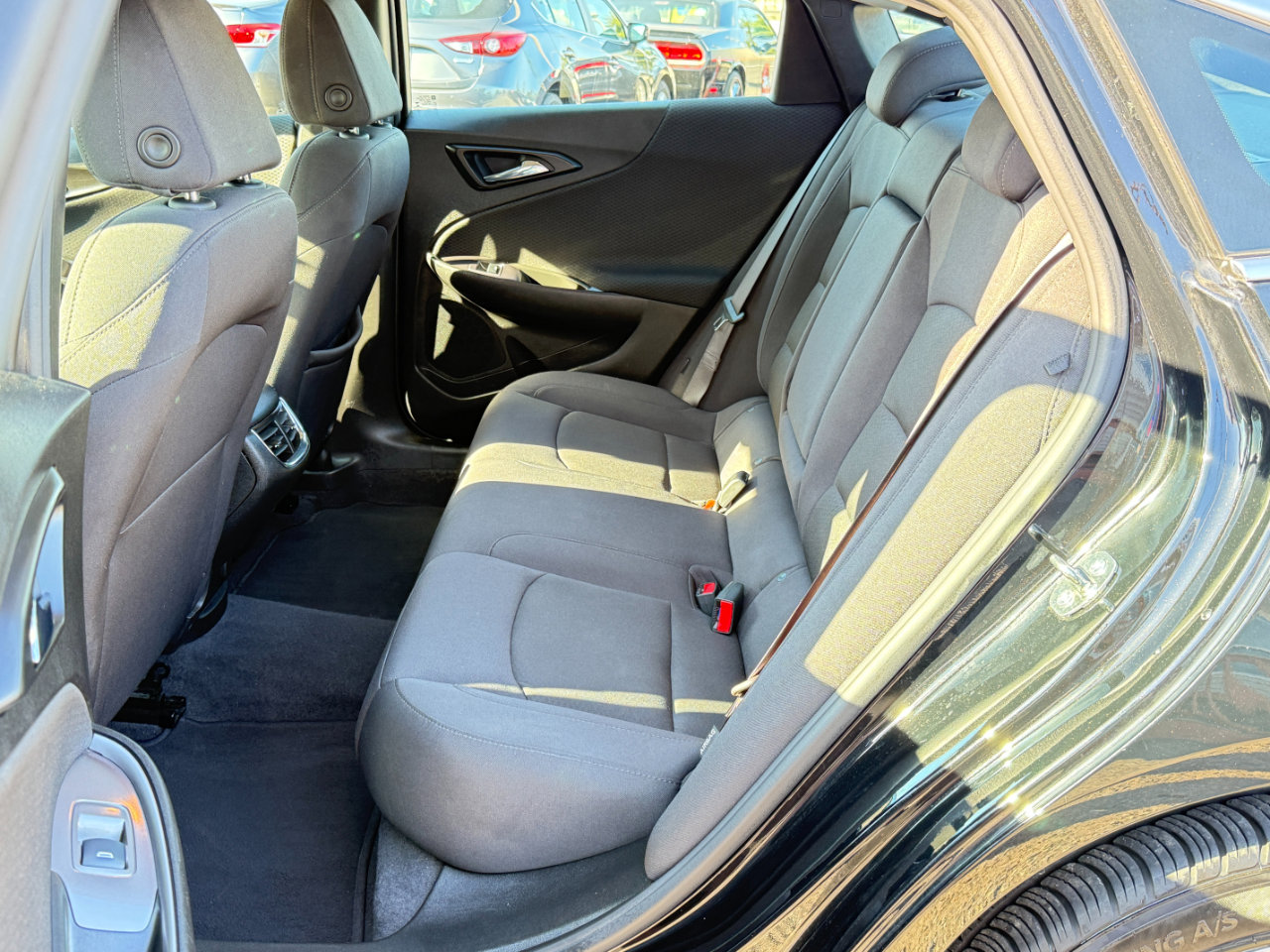 Used 2023 Chevrolet Malibu LT image 30