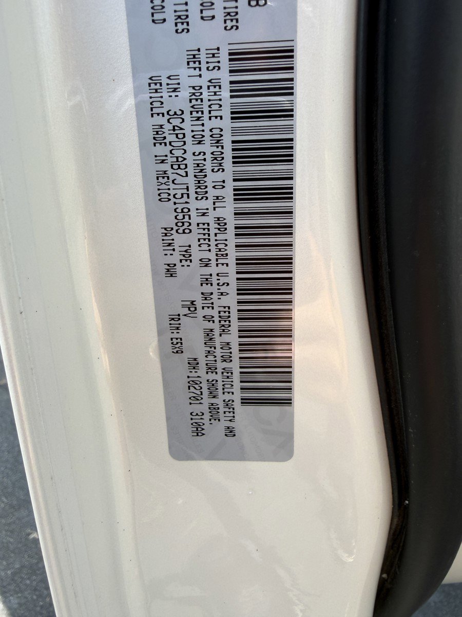 Used 2018 Dodge Journey SE w/ Connectivity Group image 33