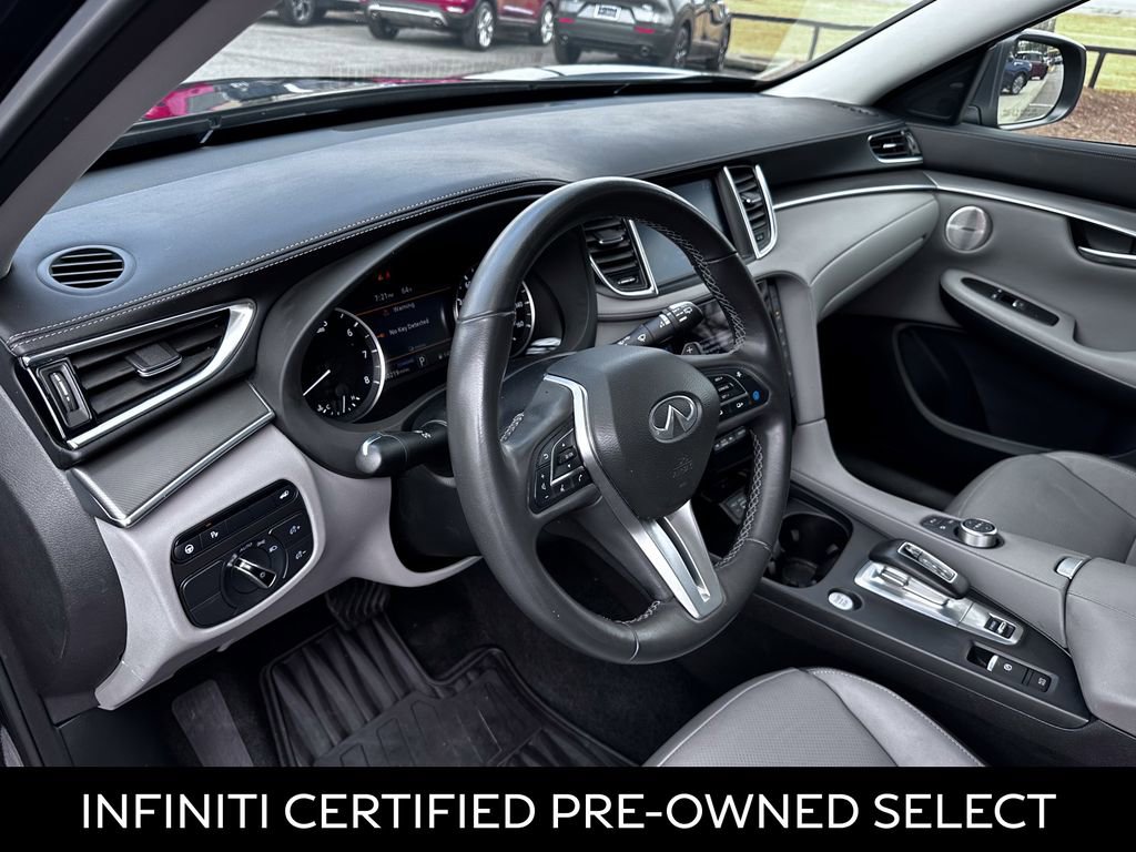 Certified 2023 INFINITI QX50 Luxe w/ Accent Package image 17