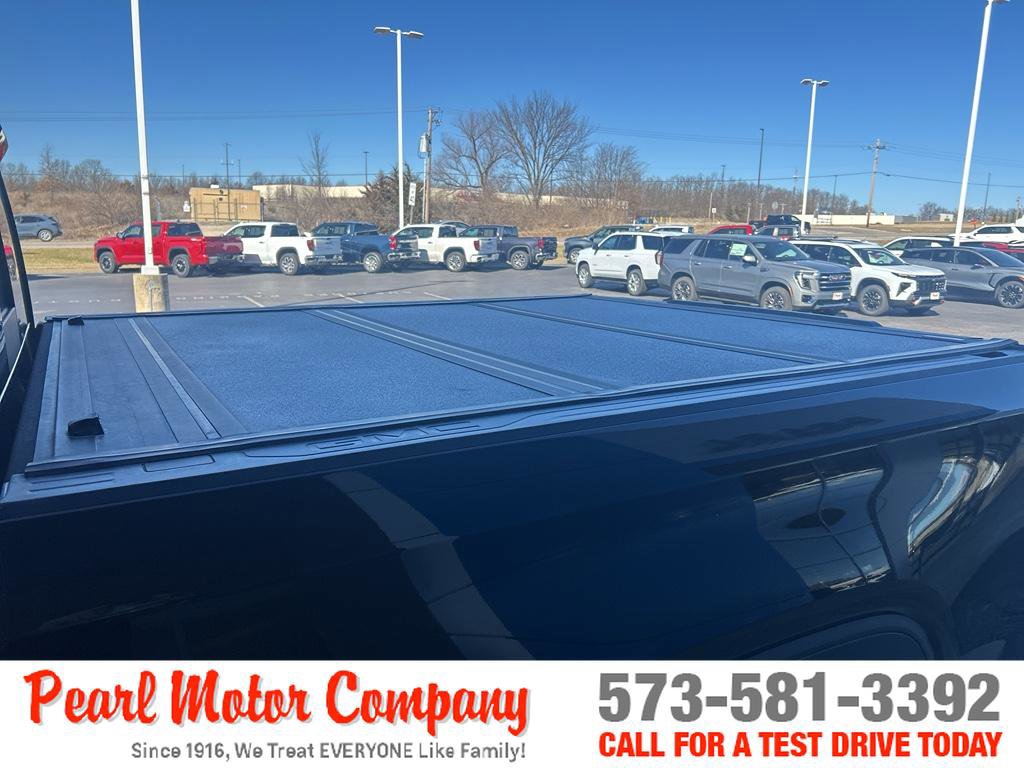 Certified 2020 GMC Sierra 1500 AT4 w/ AT4 Premium Package image 26