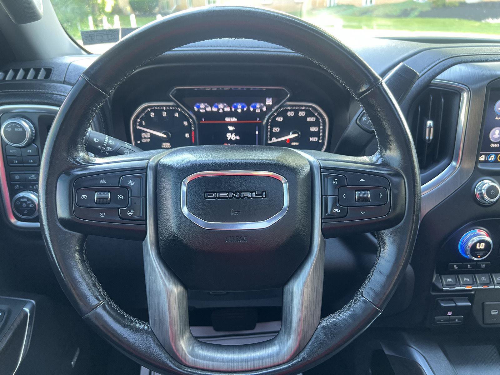 Used 2020 GMC Sierra 1500 Denali w/ Denali Premium Package AWD/4WD image 25