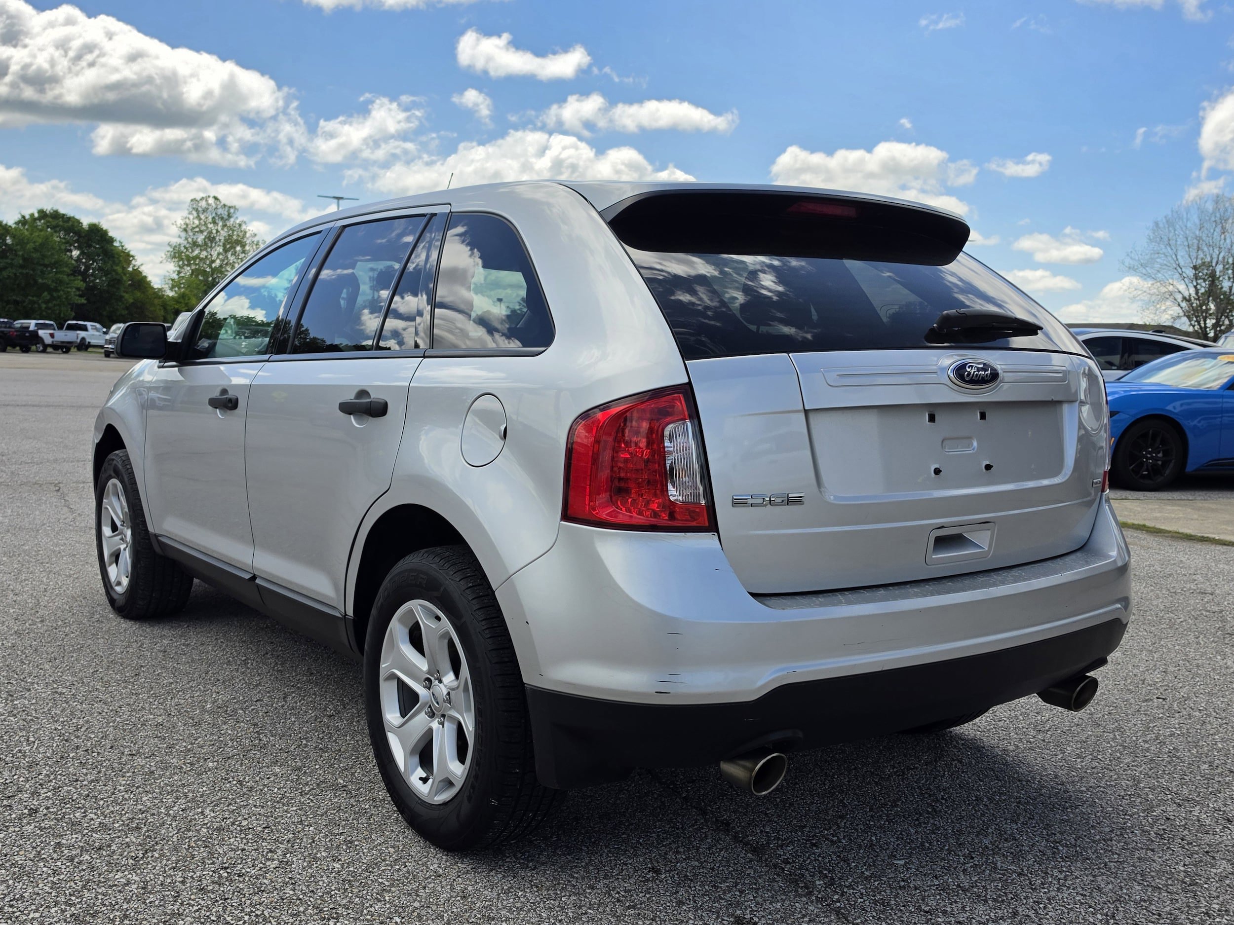 Used 2013 Ford Edge SE AWD/4WD image 3