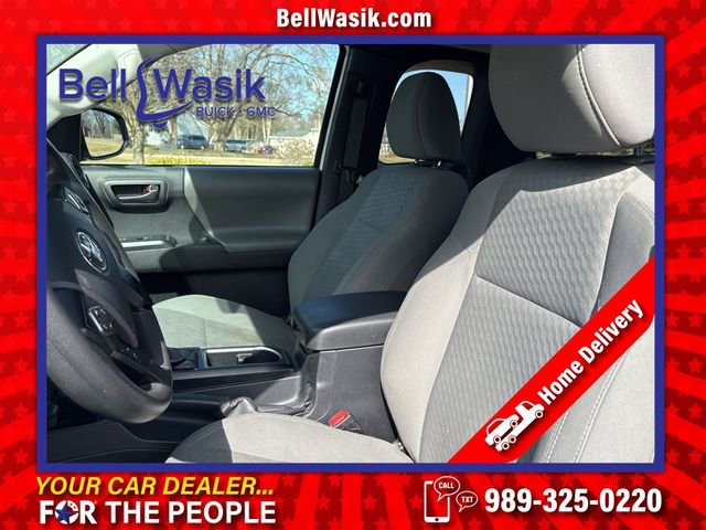 Used 2022 Toyota Tacoma SR image 11