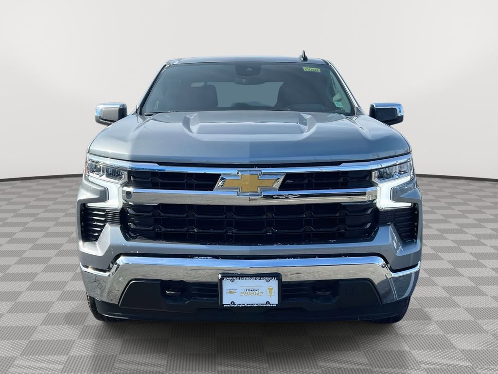 Used 2026 Chevrolet Silverado 1500 LT image 2