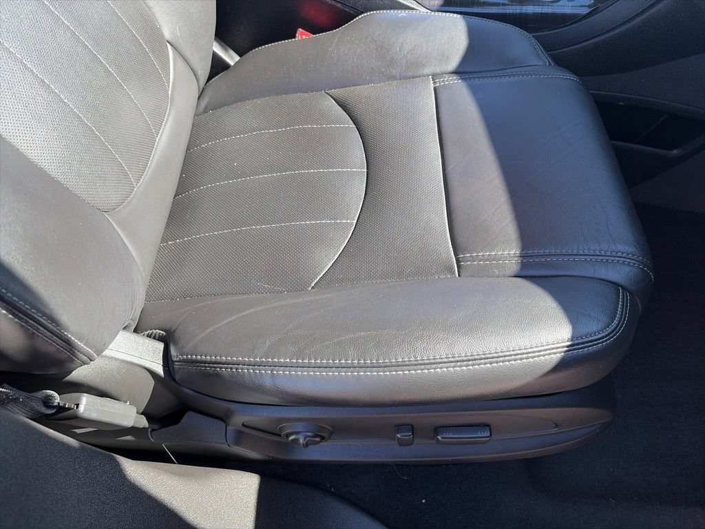 Used 2017 Buick Enclave Leather FWD image 30