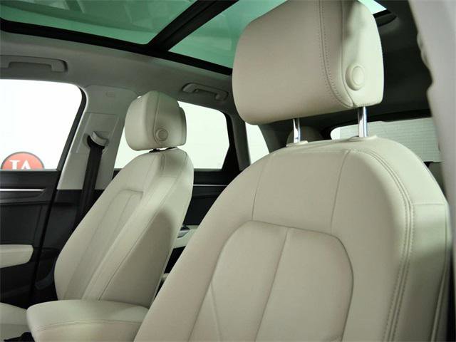 Certified 2022 Audi Q3 2.0T Premium w/ Convenience Package image 18