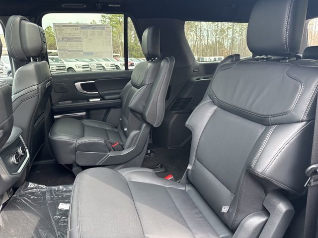 New 2026 Ford Expedition Max Platinum image 21