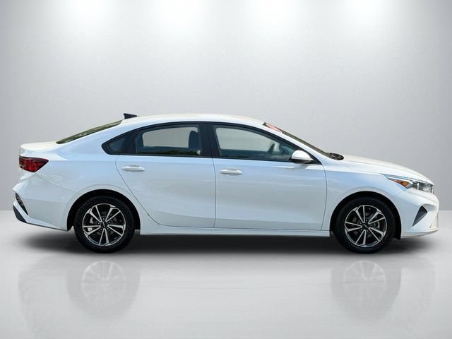 Used 2024 Kia Forte LXS FWD image 10