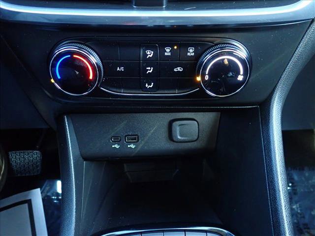 Used 2024 Buick Encore GX Preferred image 16