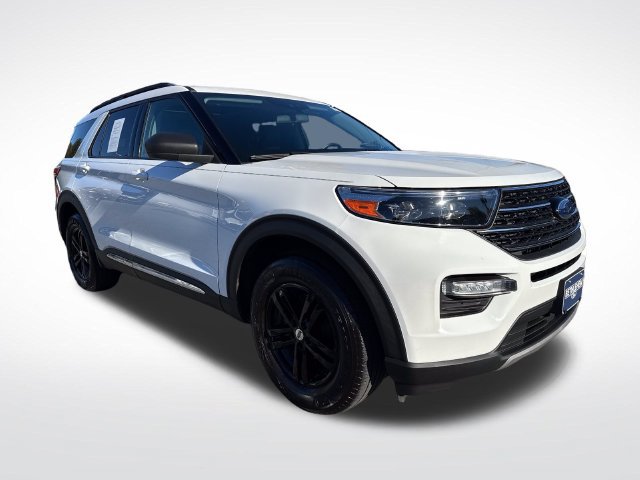 Used 2021 Ford Explorer XLT w/ Equipment Group 202A AWD/4WD image 8